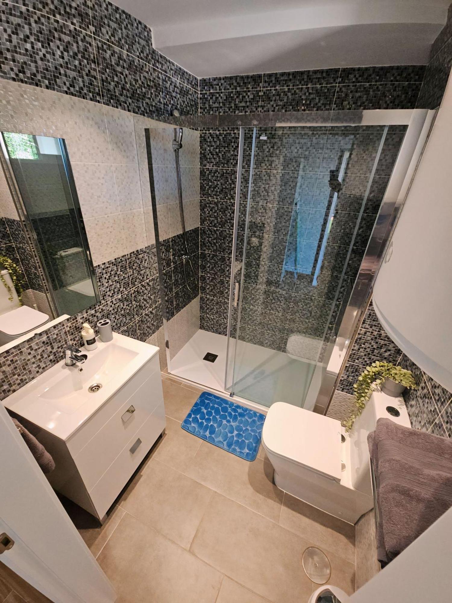 La Casita De Mercedes Malaga Luaran gambar